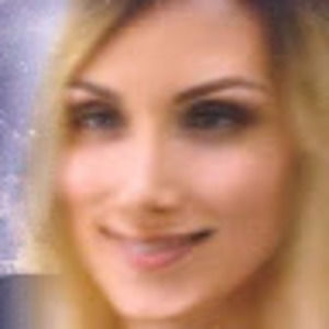 Meet your Posher, Elena